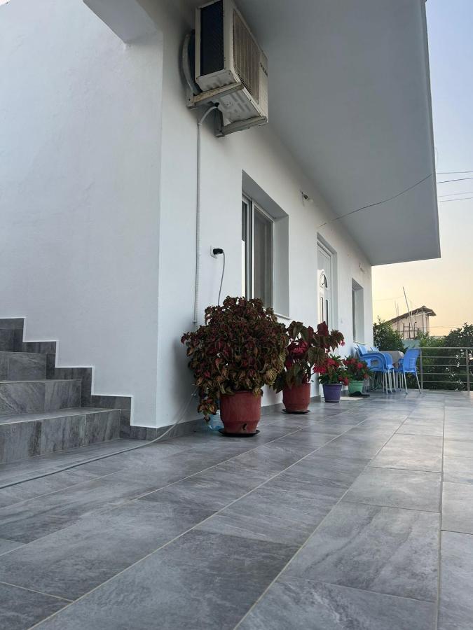 Family Apartament Ksamil